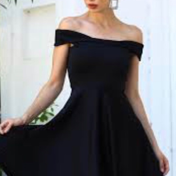 Noble U Off Shoulder Black Dress - Picture 1 of 6